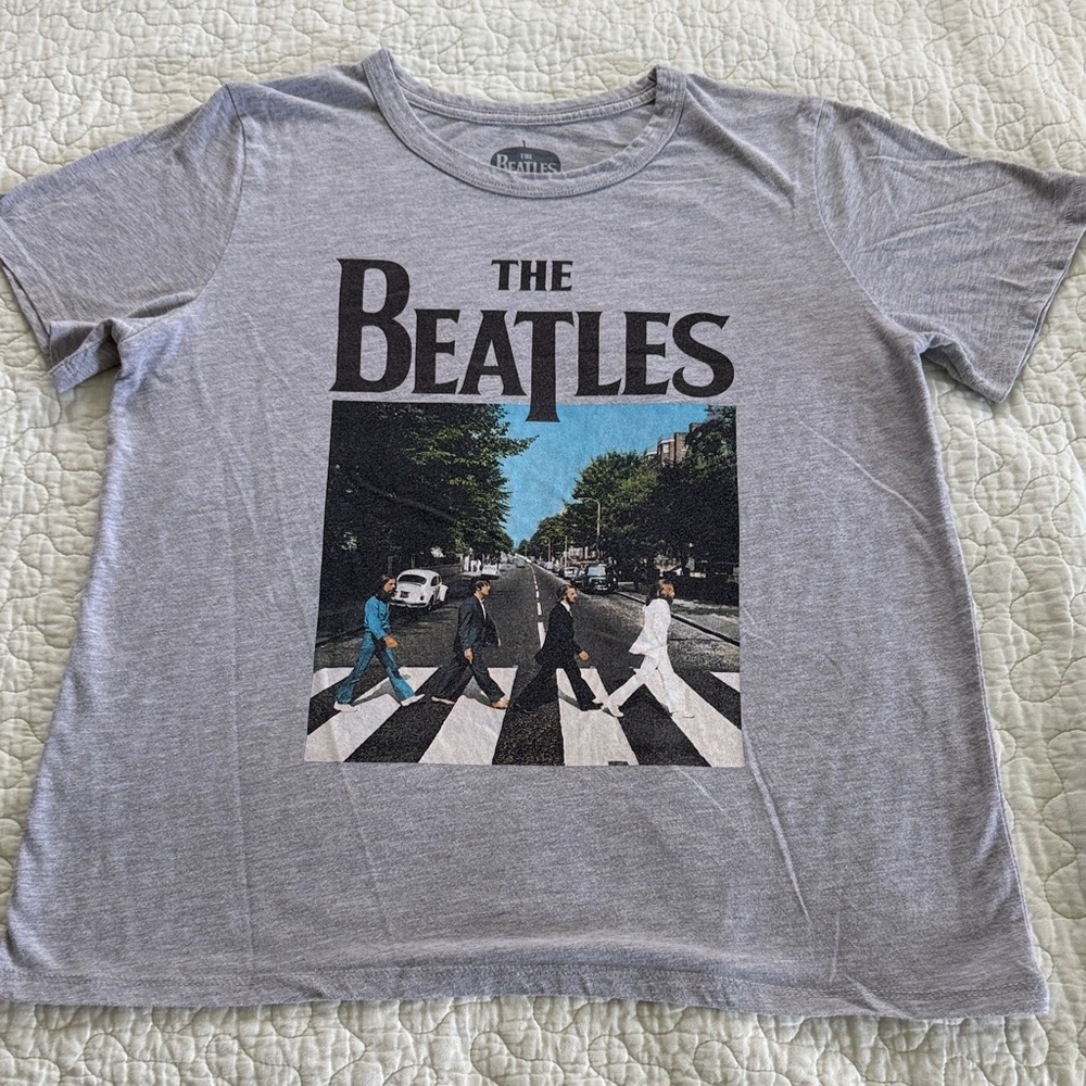 The Beatles Abbey Road Gray Tee EUC S